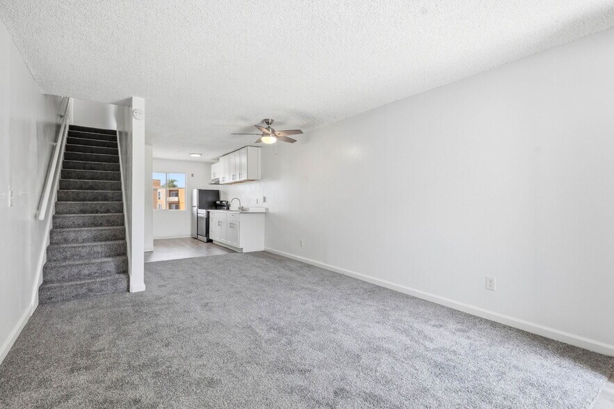 More Photos Of 4881 Rolando Ct, San Diego Apartments For Sale