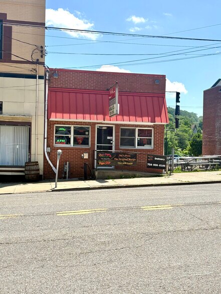 More Photos Of 114 E Lincoln Ave, Mc Donald General Retail For Sale