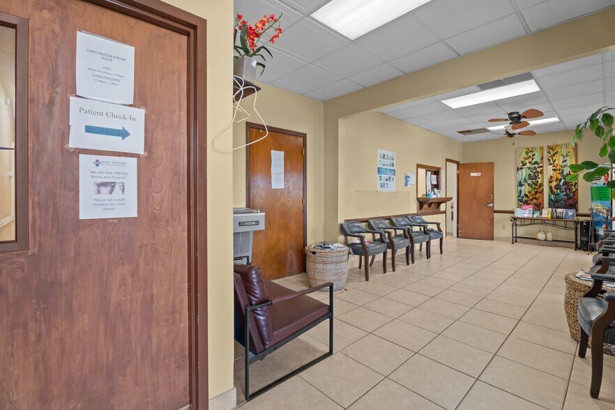 More Photos Of 2902 Central Heights Rd, Goldsboro Medical For Sale