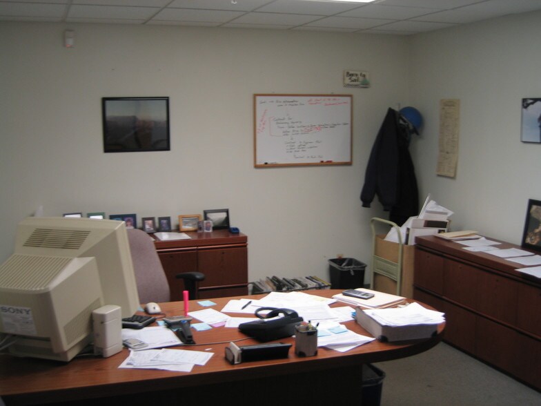 More Photos Of 310 44th St NW, Auburn Manufacturing For Lease