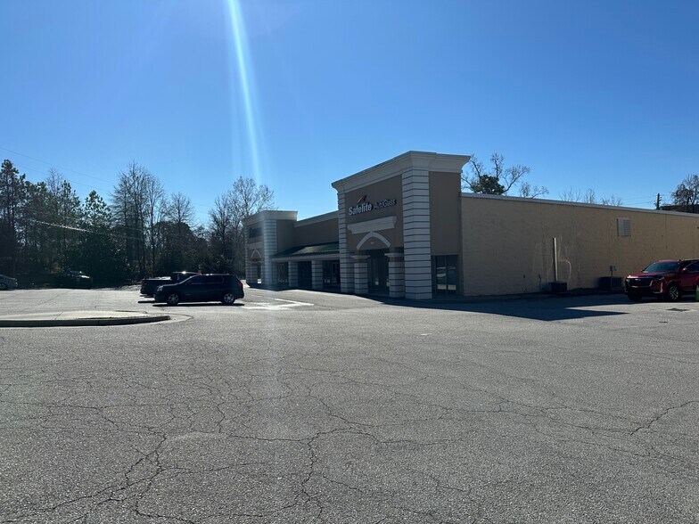 More Photos Of 4074 Washington Rd, Augusta General Retail For Lease