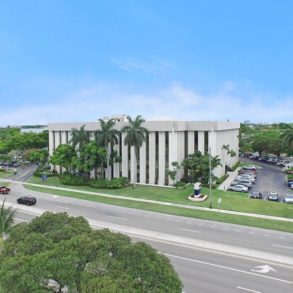 More Photos Of 1515 N Federal Hwy, Boca Raton Coworking Space