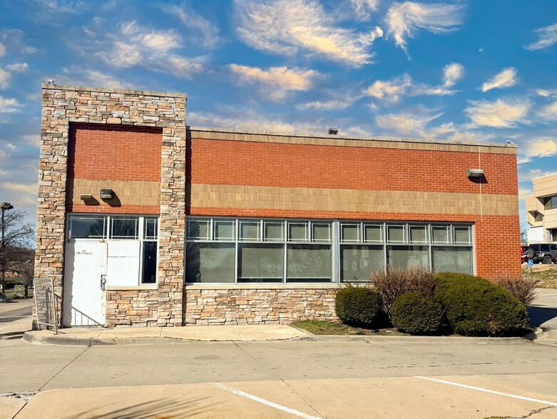 More Photos Of 11290 Holmes Rd, Kansas City Fast Food For Sale