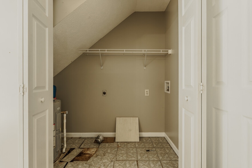 More Photos Of , Jefferson City Multifamily For Sale