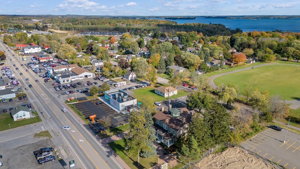 More Photos Of 389 King St E, Gananoque Office For Sale