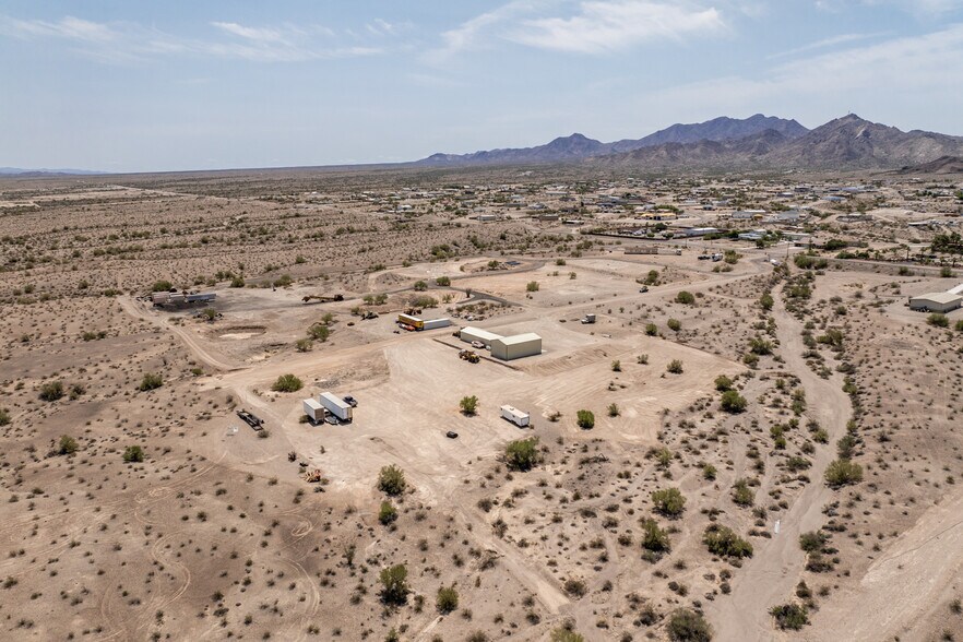 More Photos Of 8089 Wagon Wheel Dr, Lake Havasu City Warehouse For Sale