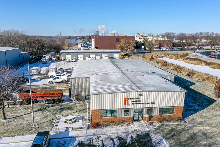 More Photos Of 220 Raemisch Rd, Waunakee Warehouse For Sale