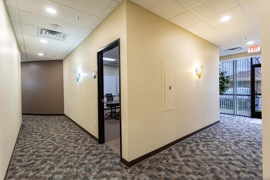 More Photos Of 13405 Folsom Blvd, Folsom Office For Sale