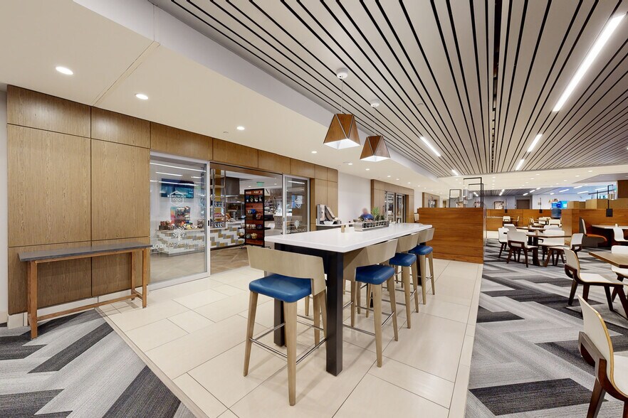 More Photos Of 600 Peachtree St NE, Atlanta Office For Lease