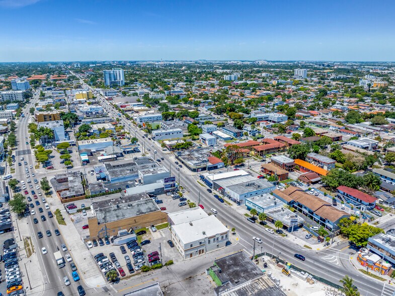 More Photos Of 1730 W Flagler St, Miami Storefront Retail Residential For Lease