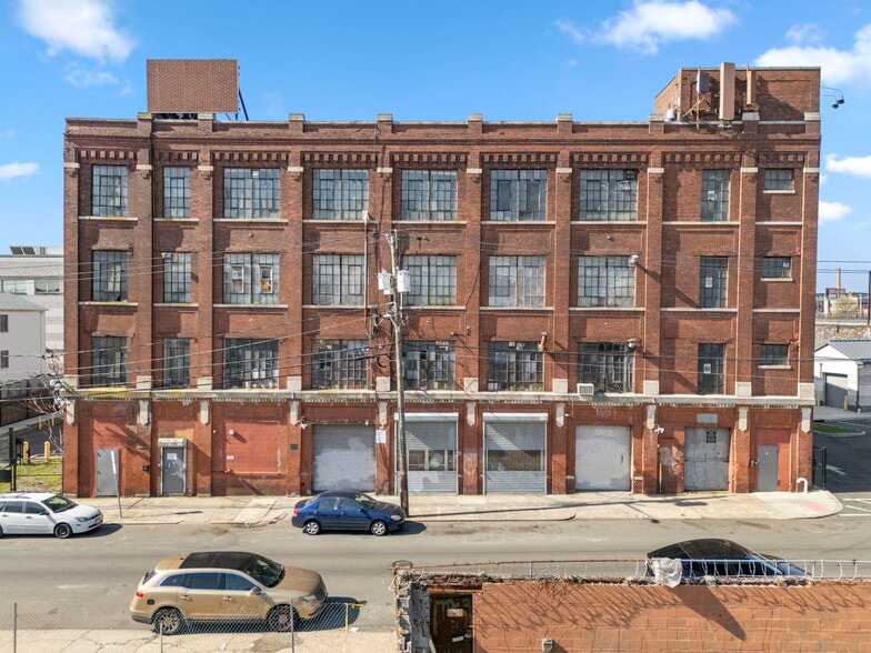Primary Photo Of 115 E Kinney St, Newark Warehouse For Sale