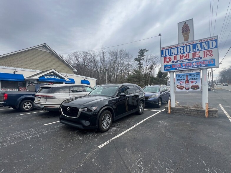 More Photos Of 438 US Highway 206, Branchville Restaurant For Sale