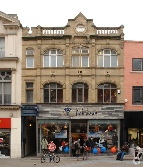 Primary Photo Of 67-70 Briggate, Leeds Storefront For Lease