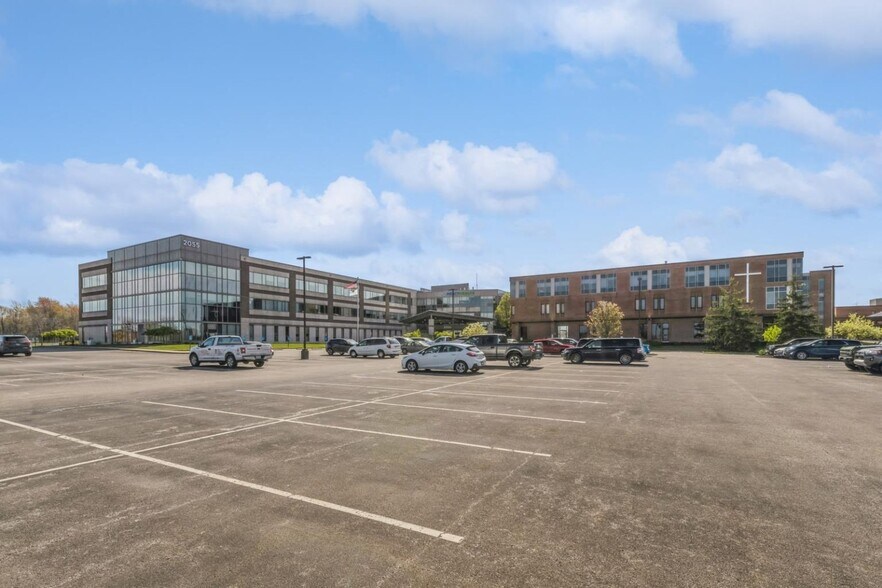 More Photos Of 2055 Hospital Dr, Batavia Medical For Lease