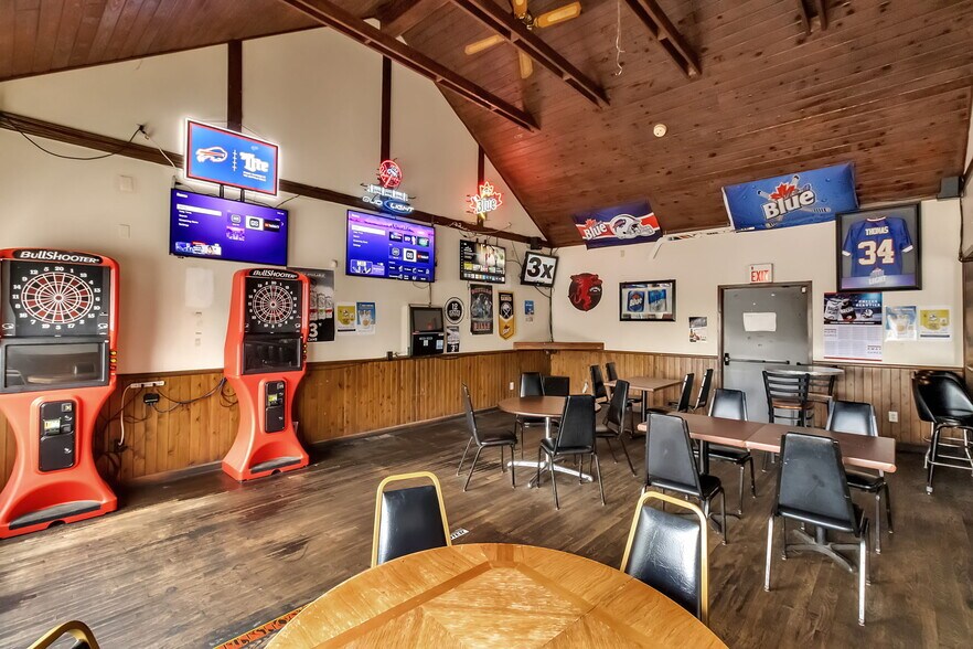 More Photos Of 2794 Harlem Rd, Cheektowaga Storefront Retail Residential For Sale