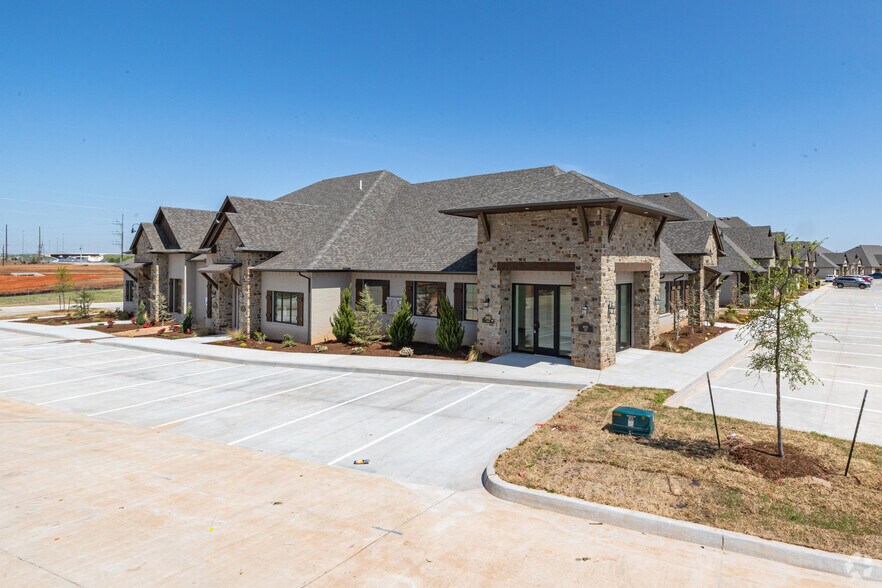 More Photos Of 2931 Adams Rd, Norman Office For Lease
