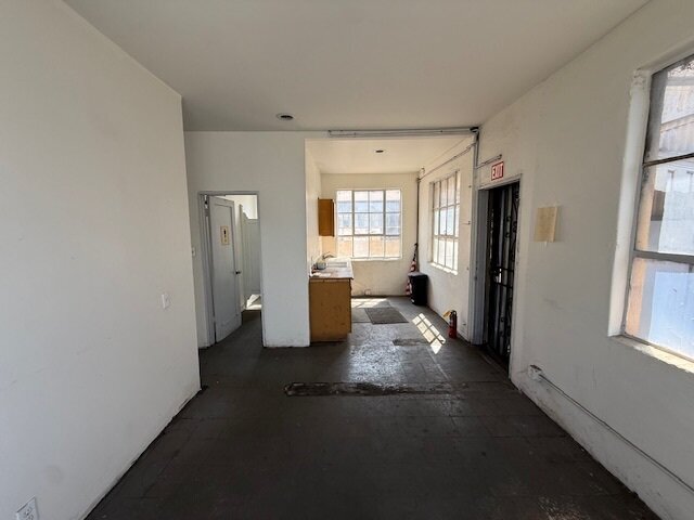 More Photos Of 5408 S Santa Fe Ave, Vernon Unknown For Lease