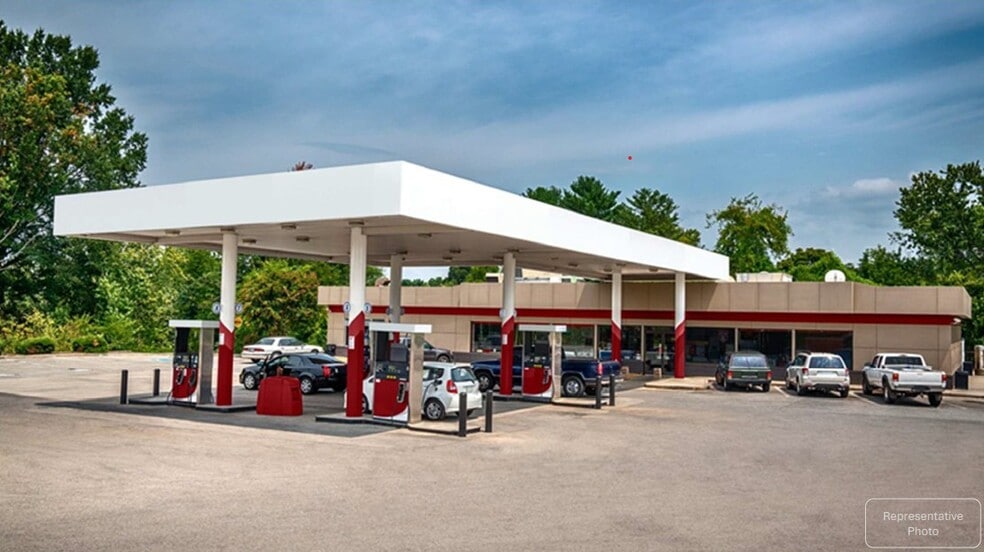 Primary Photo Of 1830 Gerstner Memorial Dr, Lake Charles Service Station For Sale