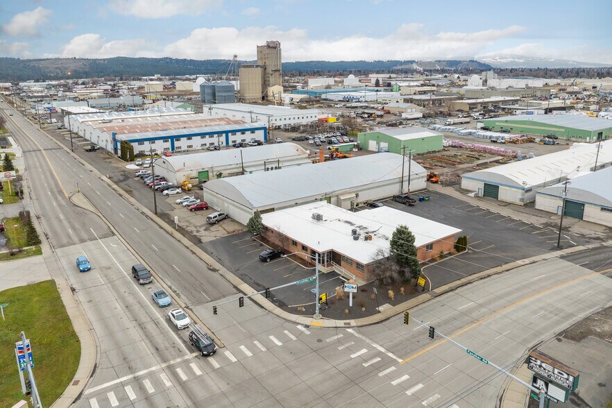 More Photos Of 802 N Fancher Rd, Spokane Valley Office For Sale