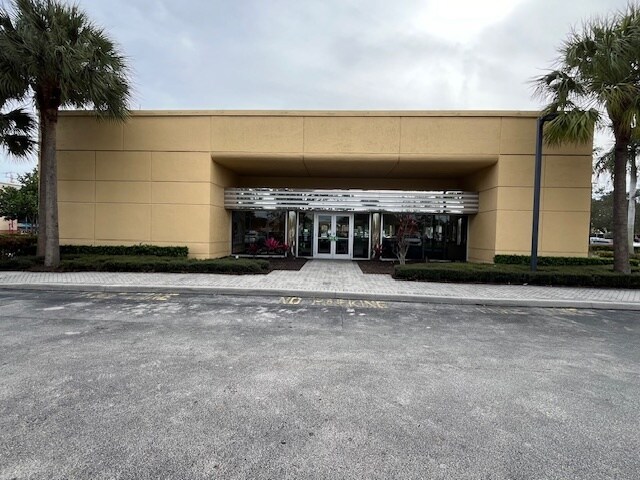 More Photos Of 3325 W Hillsboro Blvd, Deerfield Beach Bank For Sale