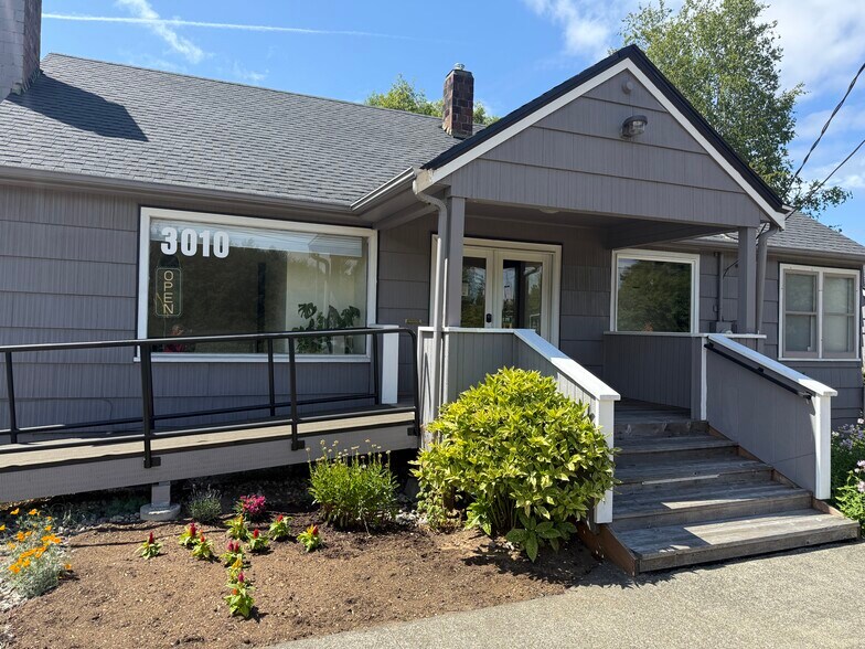 More Photos Of 3010 Bethel Rd SE, Port Orchard Freestanding For Lease