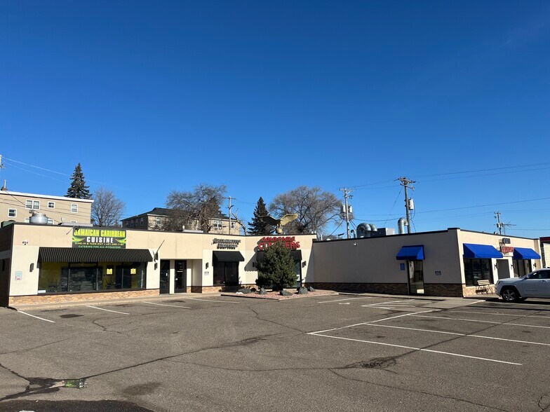 More Photos Of 1233 Larpenteur Ave W, Roseville General Retail For Lease