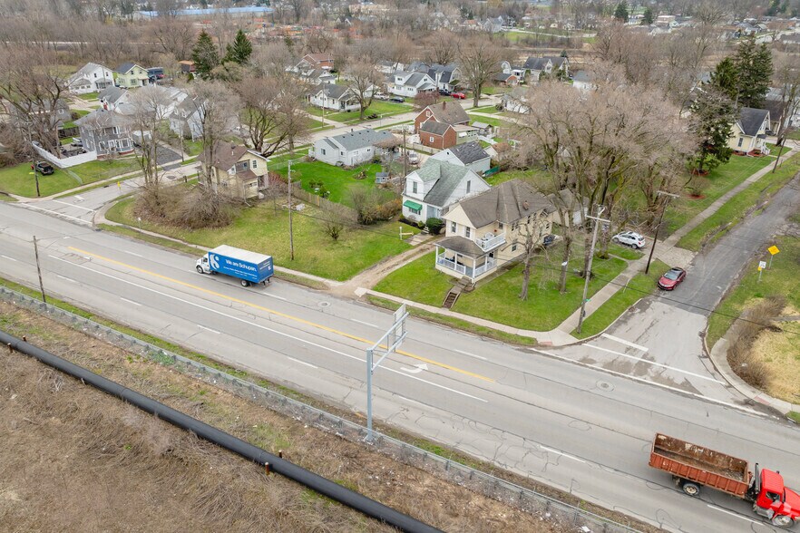 More Photos Of 1693 Miami St, Toledo Apartments For Sale