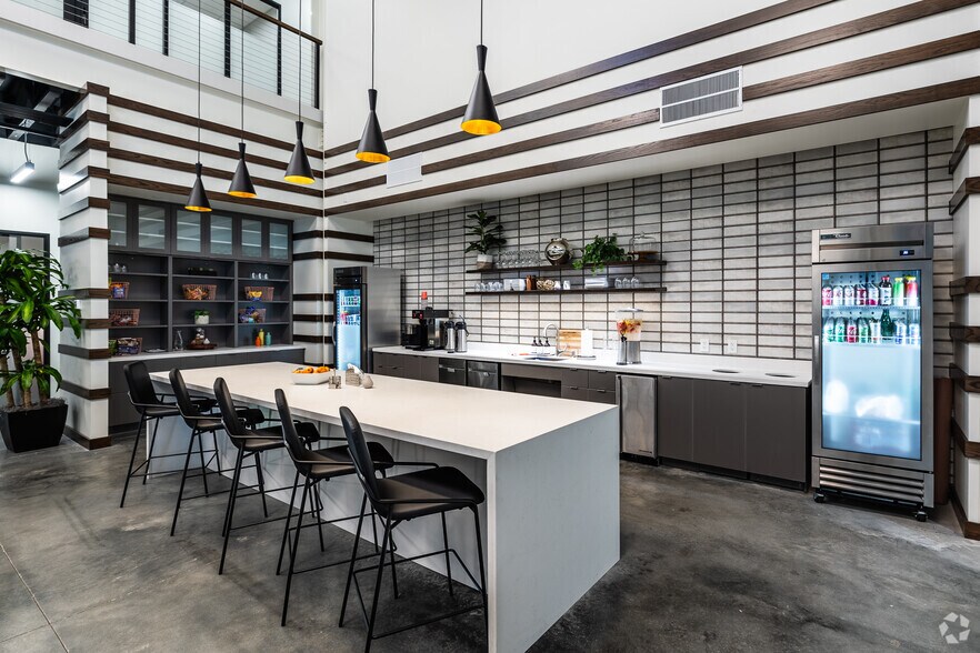 More Photos Of 700 Nexton Square Dr, Summerville Office For Lease