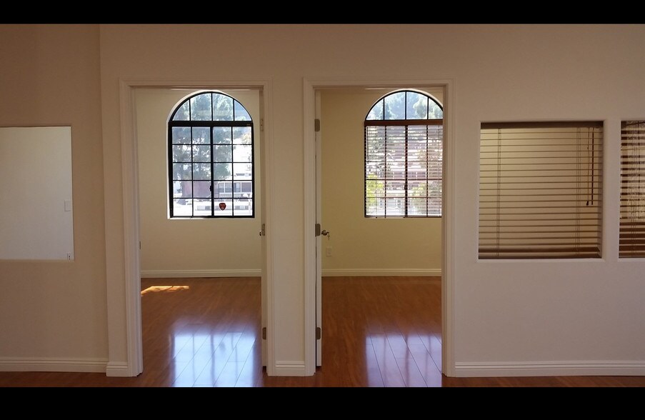 More Photos Of 734 Silver Spur Rd, Rolling Hills Estates Office For Lease