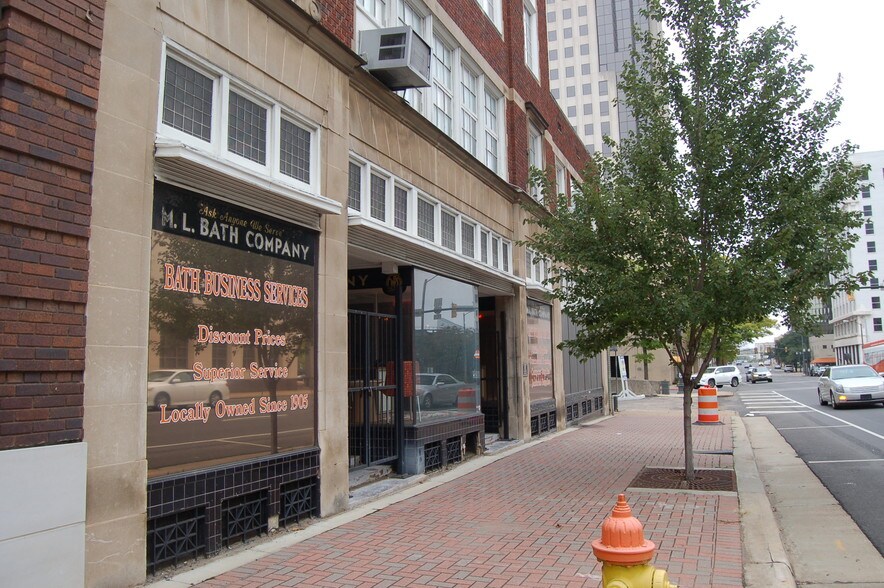 More Photos Of 610 Market St, Shreveport Flex For Sale