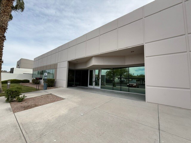 More Photos Of 900 Grier Dr, Las Vegas Office For Lease