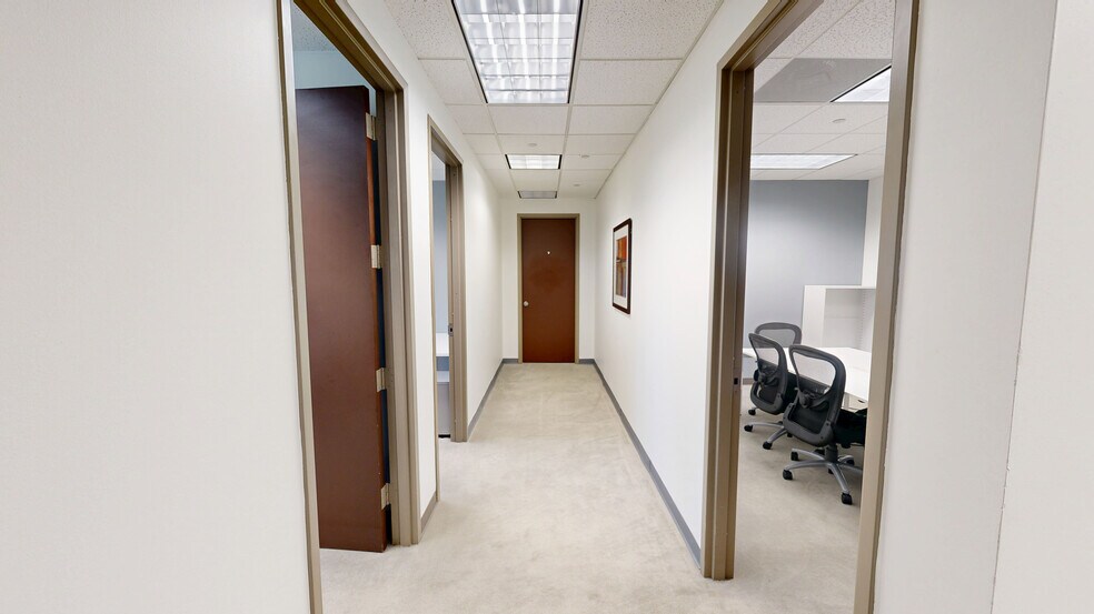 Primary Photo Of 1-2 Chase Corporate Dr, Hoover Coworking Space