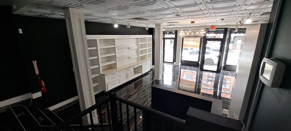 More Photos Of 21-23 N Dean St, Englewood Freestanding For Lease