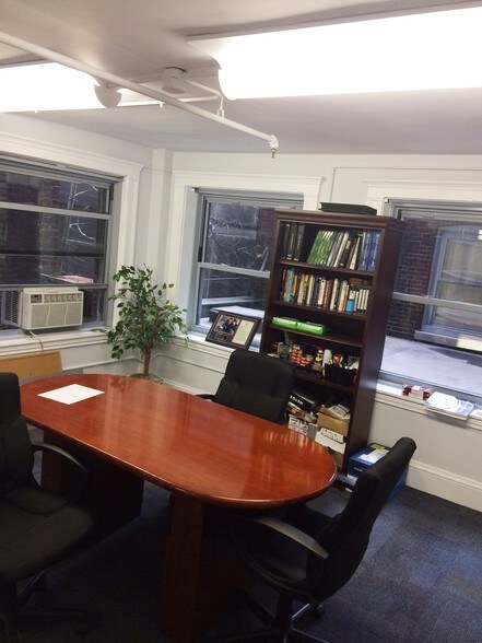 More Photos Of 294 Washington St, Boston Office For Lease