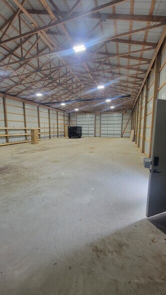 More Photos Of 33361 Jenkins Ave, Jenkins Warehouse For Sale