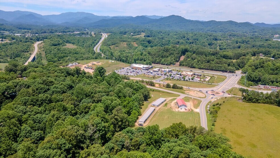 More Photos Of 503 Dowdle Mountain Rd, Franklin Land For Sale