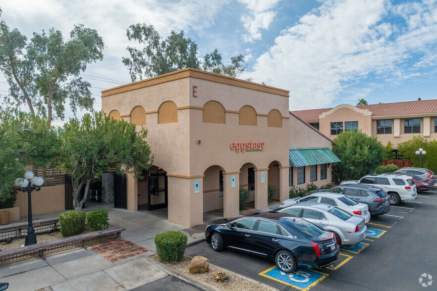 More Photos Of 6990 E Shea Blvd, Scottsdale Freestanding For Lease