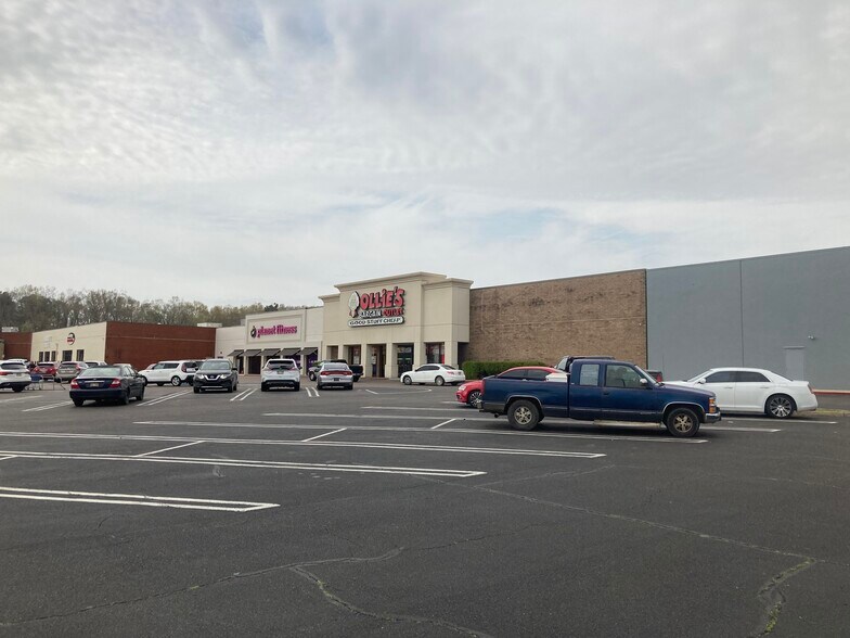 More Photos Of 350 John R Junkin Dr, Natchez Unknown For Lease