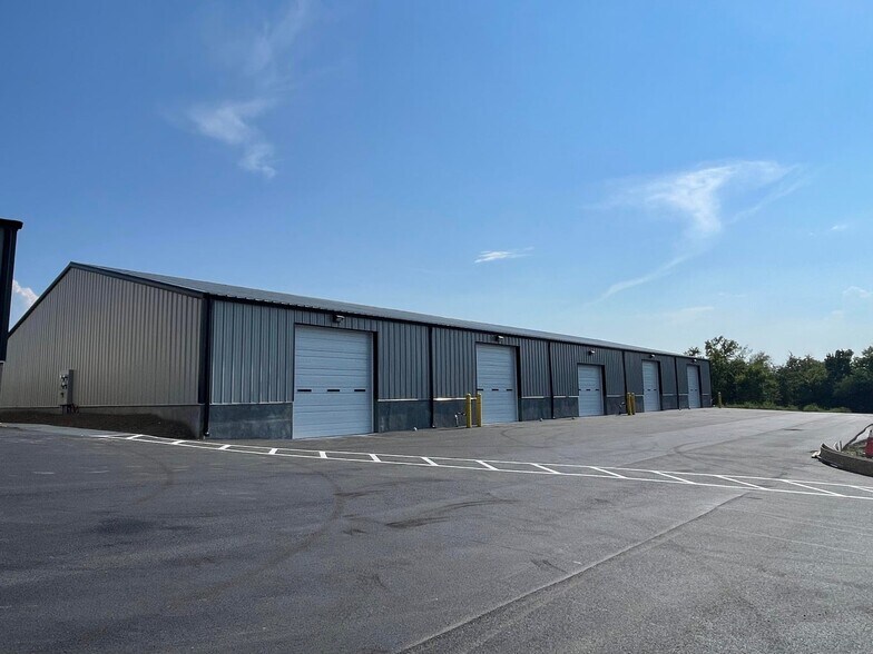 More Photos Of 1024 Golden Leaf Blvd, Richmond Light Manufacturing For Lease