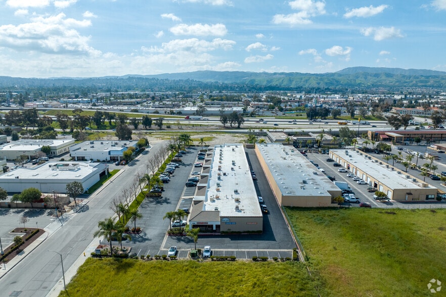 More Photos Of 1235 Indiana Ct, Redlands Storefront For Lease