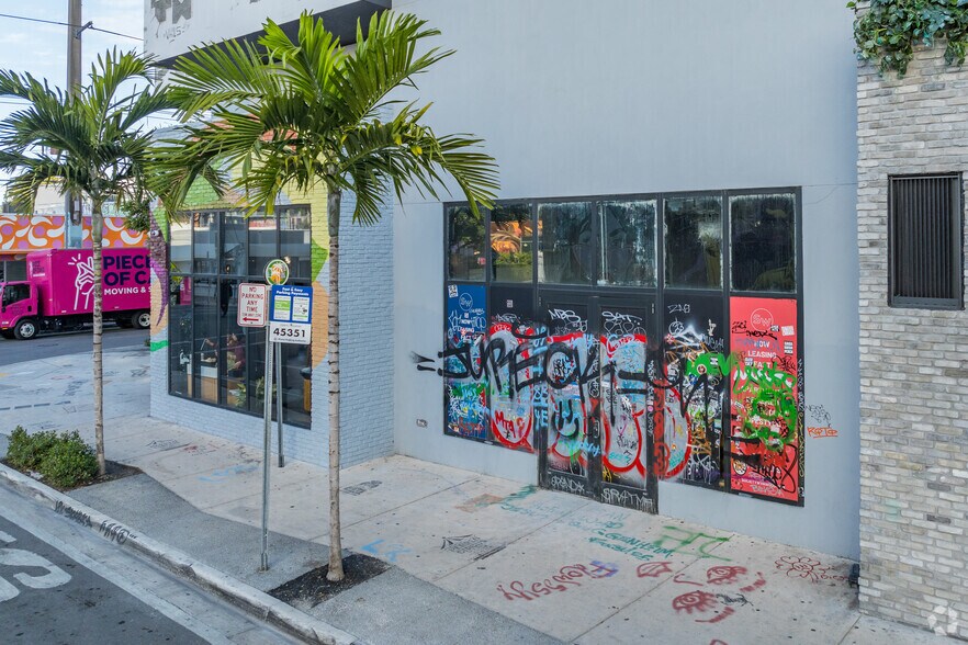 More Photos Of 176 NW 25th St, Miami Apartments For Sale