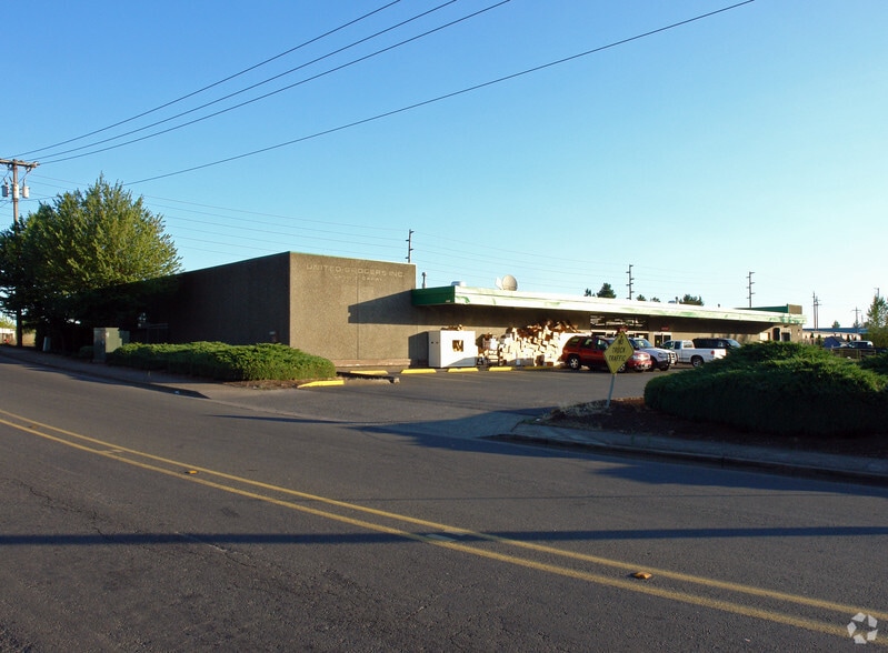 More Photos Of 1355 Salem Industrial Dr NE, Salem Freestanding For Sale