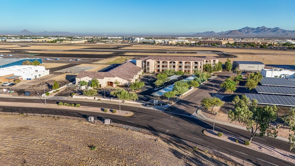 More Photos Of 2550 N Thunderbird Cir, Mesa Office For Lease