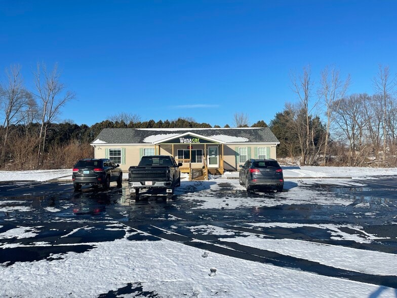 More Photos Of 10137 W HWY 30, Wanatah Flex For Sale