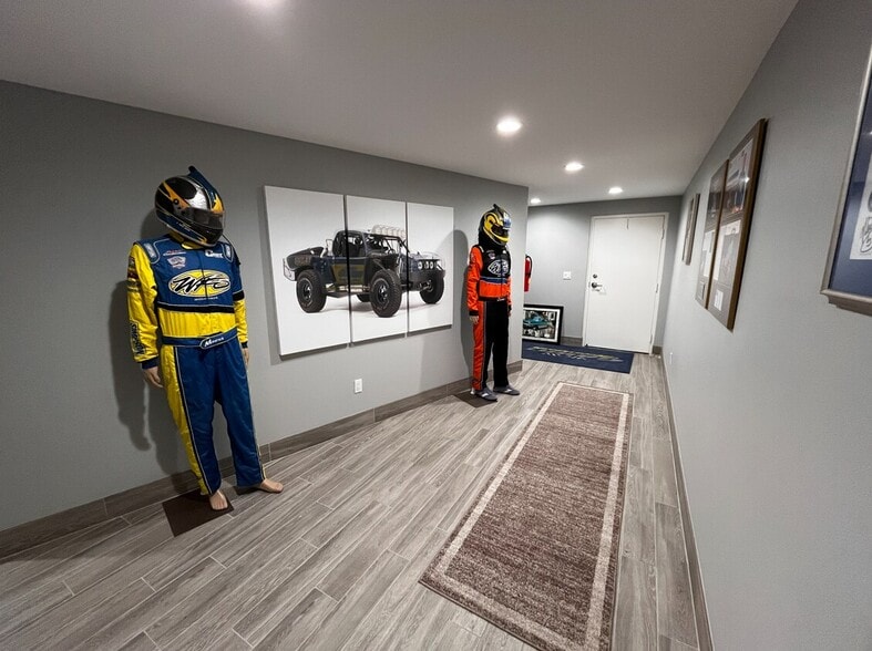 More Photos Of 22441 Western Ave, Torrance Land For Lease