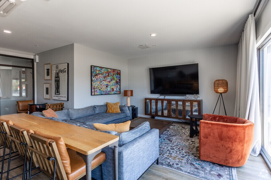 More Photos Of 4040 Travis Dr, Nashville Apartments For Sale