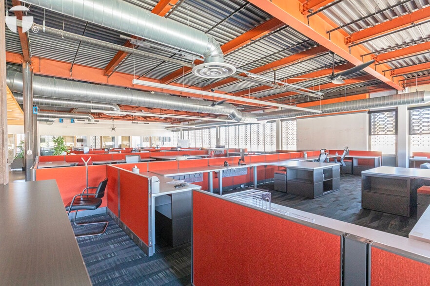 More Photos Of 2401-2407 J St, Sacramento Loft Creative Space For Lease