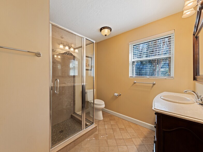 More Photos Of 142 Country Club Dr, Waynesville Hospitality For Sale