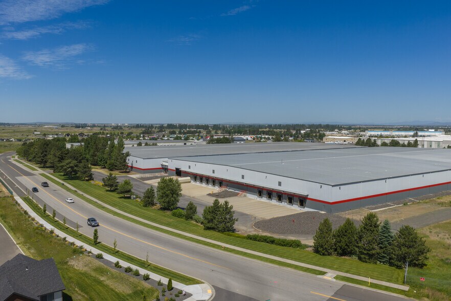 More Photos Of 10110 Aero Rd, Cheney Distribution For Lease
