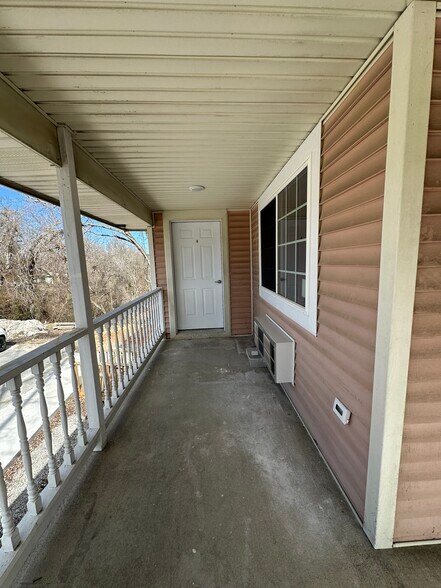 More Photos Of 115 E Van Buren, Eureka Springs Apartments For Sale